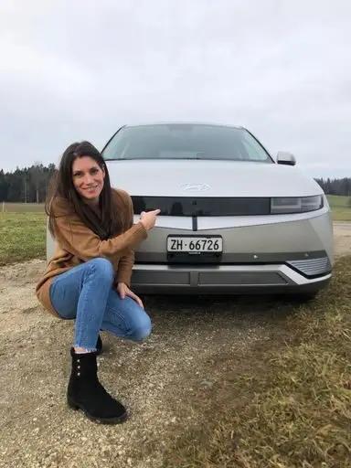 So viel Lob wie der Hyundai Ioniq 5 hat selten ein Auto im Voraus bekommen. Ob das auch gerechtfertigt ist, findet Cyndie Allemann heraus.