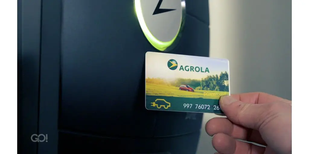 Viele E-Autos gleichzeitig laden – so geht´s!