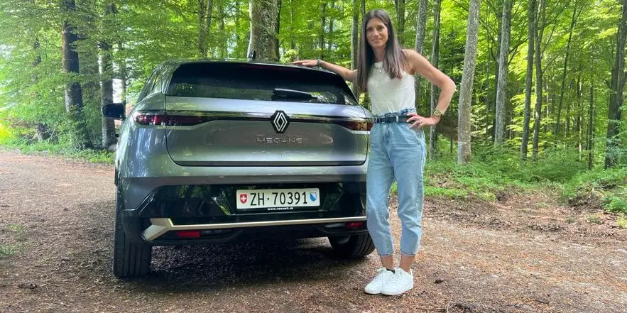 Der E-Motor gibt Designern mehr Möglichkeiten. Aber wieso sieht ein Elektroauto aus, wie es aussieht und welchen Einfluss hat der Antrieb. Der Experte erklärt.