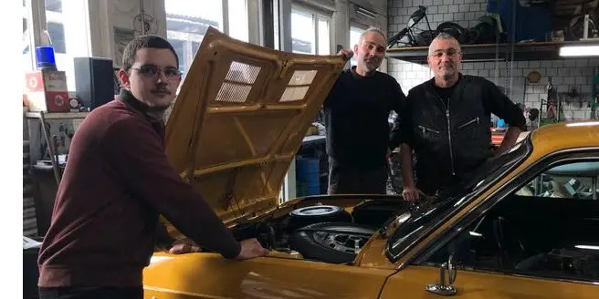 Elektrifizierung und Digitalisierung bringen viele Veränderungen. Wie gehen Auto Werkstätten damit? Könnte das das Ende der Dorfgarage sein?