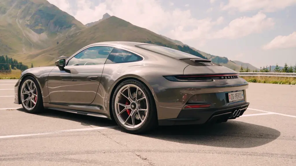 Der Benziner wird ab 2035 verboten. Was die Autofahrerseele verliert, zeigt der GO! Redaktor anhand des Porsche GT3 – einer der besten Verbrenner aller Zeiten.