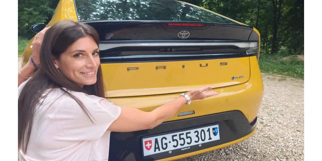 Der Toyota Prius ist seit jeher das Symbol für umweltfreundliche Mobilität. Doch der neueste Spross der Familie bietet mehr als nur ein grünes Gewissen.
