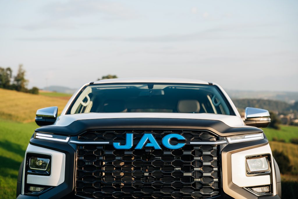 JAC