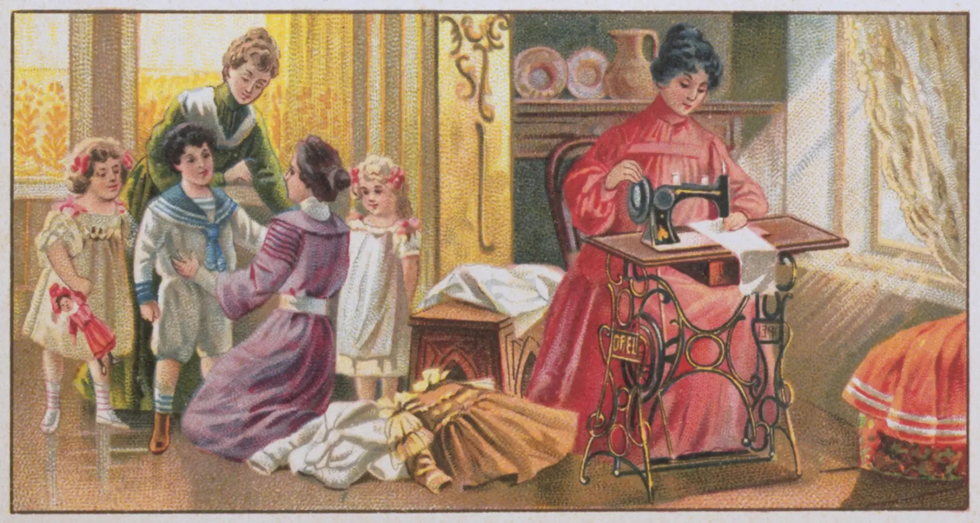 Historische Werbeillustration: Frau näht an einer Opel-Nähmaschine, Kinder probieren Kleidung an.